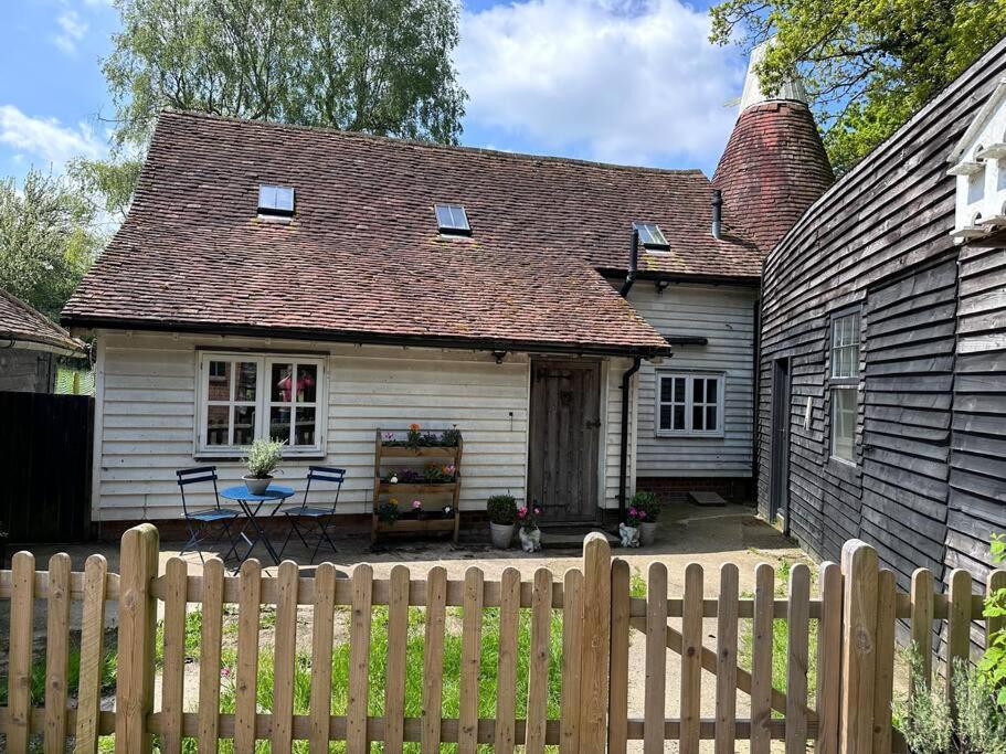 Villa Beautiful 2 Bed Oast - 15 Acre Farm - Tunbridge Wells Exterior foto