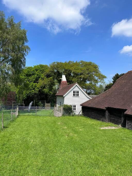 Villa Beautiful 2 Bed Oast - 15 Acre Farm - Tunbridge Wells Exterior foto